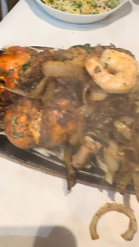 Opinii despre Usmania Indian Restaurant în Killarney - Hospitality and gastronomy