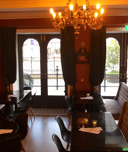 Comentarii opinii despre LEON'S