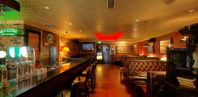 Revolution Craft Beer & Whiskey Bar - Waterford