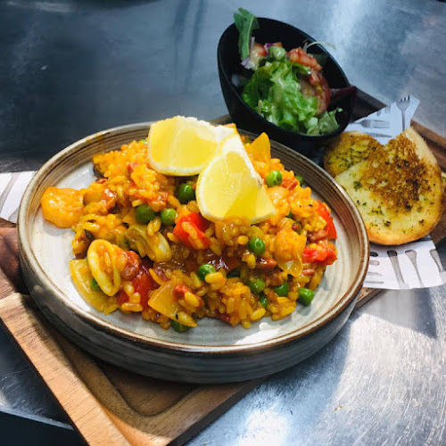 Opinii despre Crystal Cafe în Navan - Hospitality and gastronomy