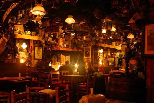 O'Connor's Famous Pub - Hospitality and gastronomy