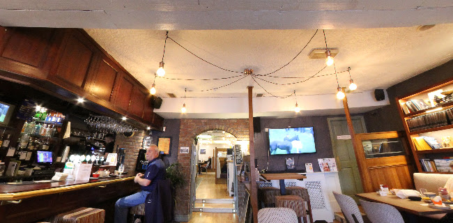 Comentarii opinii despre The Bowers Bar, Restaurant & Accommodation