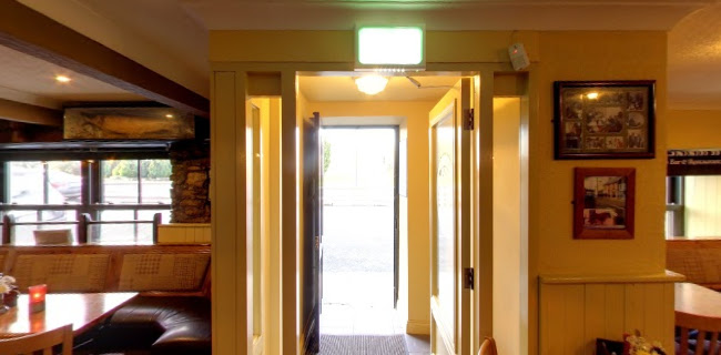 Nuala's Bar & Restaurant - Tuamgraney
