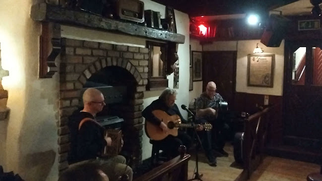 McGinleys Bar - Hospitality and gastronomy