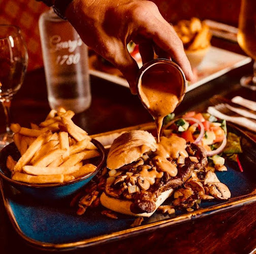 Geary's 1780 Bar & Eatery (Gough's) - Charleville