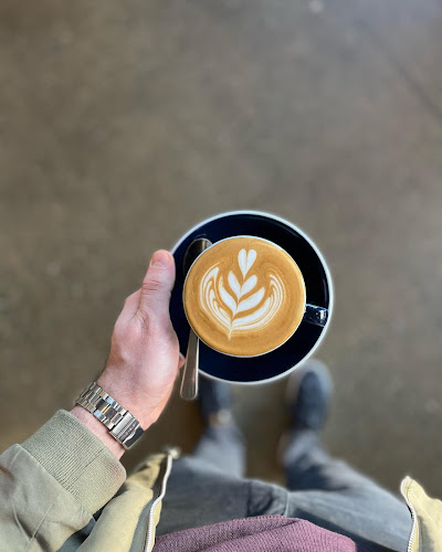 Evalynn Coffee - Hospitality and gastronomy