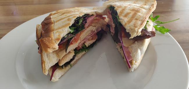 Comentarii opinii despre Parklands Bar & Eatery