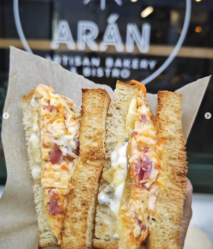 Arán Deli & Bakery - Hospitality and gastronomy