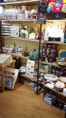 Opinii despre Maguires Cafe & Gift Shop în Navan - Hospitality and gastronomy