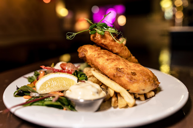 Comentarii opinii despre Bar 62