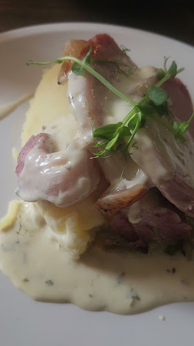 Roadside Tavern Lisdoonvarna - Hospitality and gastronomy