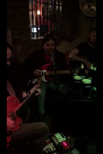 The Folk House Bar - Kinsale