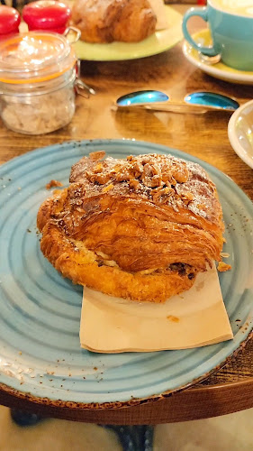 Opinii despre Waterlilies în Carlow - Hospitality and gastronomy