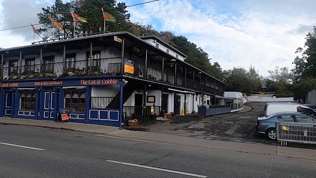 The Cot and Cobble - Hospitality and gastronomy