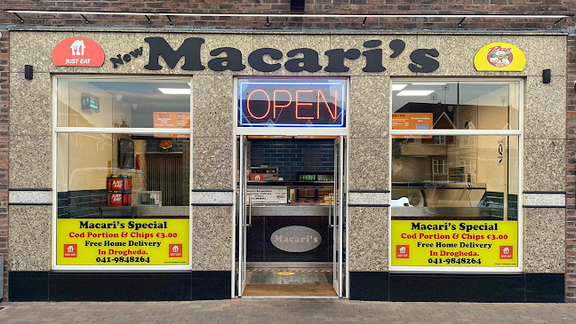 Macari's