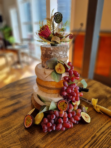 3/70 Kenmore Street, Newlands, Wellington 6037, New Zealand