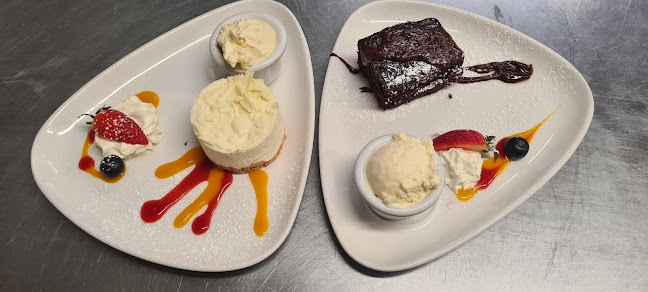 Comentarii opinii despre The Orchard Gastropub & Garden