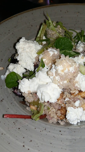 Comentarii opinii despre Busker Brownes