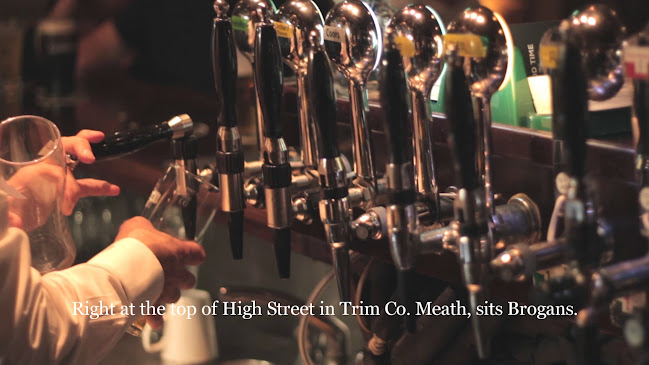 Brogan's Bar & Hotel