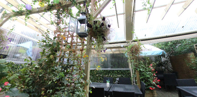 Opinii despre The Bowers Bar, Restaurant & Accommodation în Ballinrobe - Hospitality and gastronomy