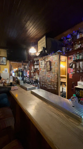 Opinii despre Skellys Bar & Guest House în Ballymahon - Hospitality and gastronomy