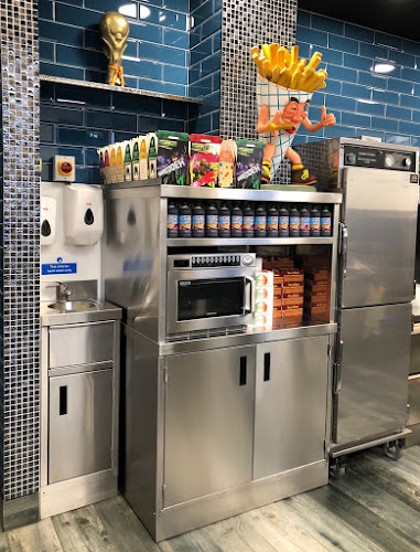 Macari's - Hospitality and gastronomy