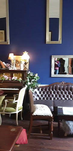 Opinii despre The Parlour Vintage Tea Rooms în Waterford - Hospitality and gastronomy