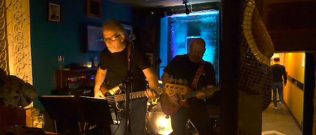 Opinii despre Roddens Bar în Buncrana - Hospitality and gastronomy