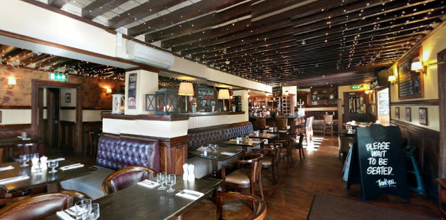 The Dew Drop Inn & Brewhouse