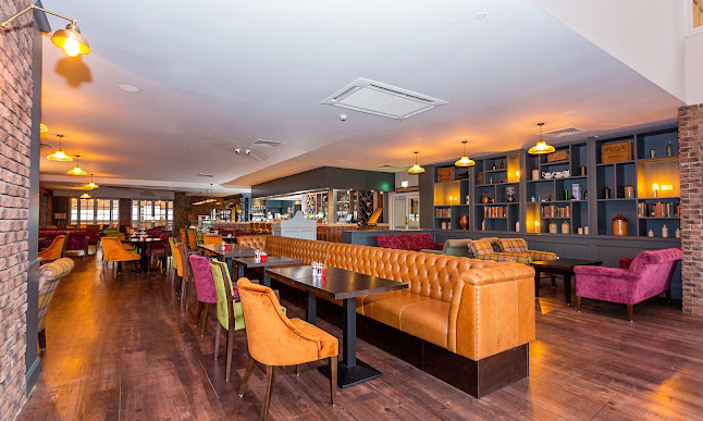 Comentarii opinii despre Off The Bone Gastropub