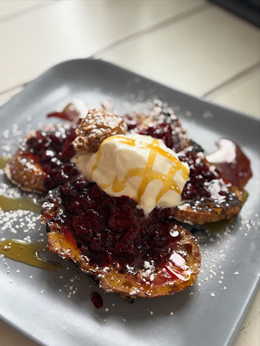 Silly Sid's - Hospitality and gastronomy