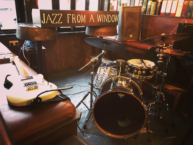 Comentarii opinii despre The Blue Note