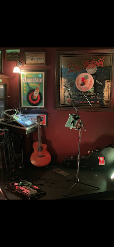 Comentarii opinii despre Baily's Corner