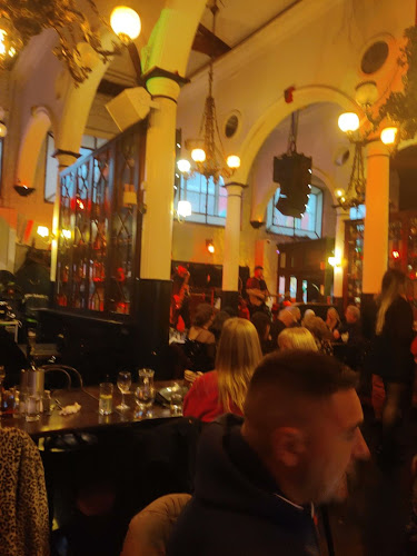 Opinii despre The Old Town Whiskey Bar at Bodega în Cork - Hospitality and gastronomy