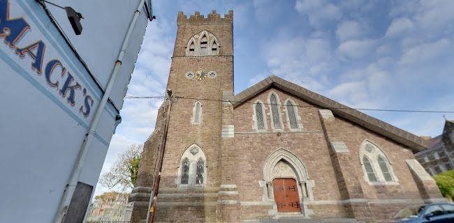 Courtney's Bakery - Hospitality and gastronomy