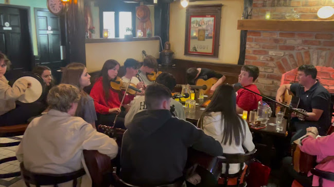 Opinii despre The Fleet Inn Guesthouse & Restaurant în Killybegs - Hospitality and gastronomy