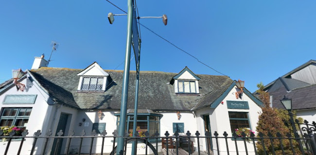 Opinii despre The Dew Drop Inn & Brewhouse în Kill - Hospitality and gastronomy