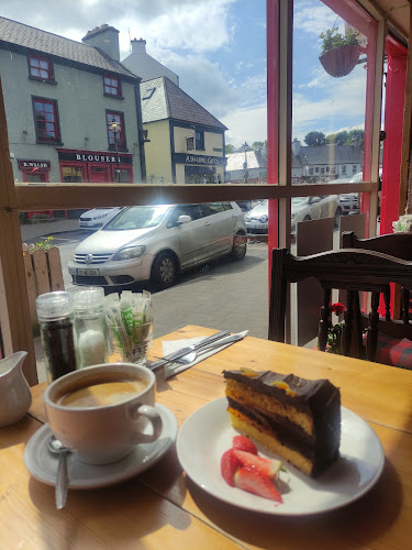 The Tucker Bag Café - Hospitality and gastronomy