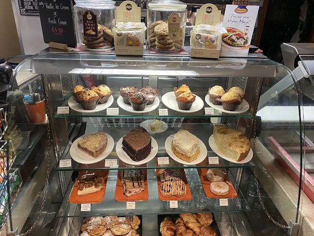 Yum Yums House of Coffee - Hospitality and gastronomy