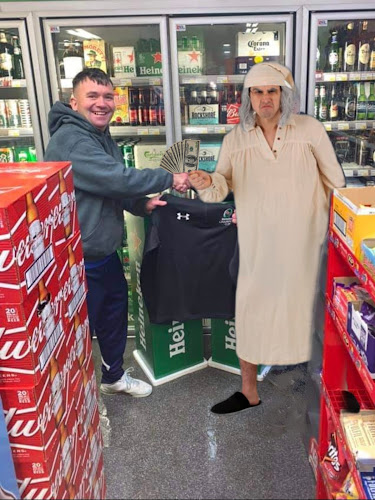 Top of the Hill Bar and Restaurant. - Hospitality and gastronomy