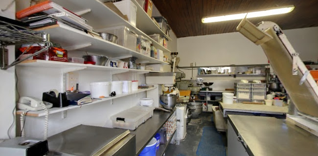 Courtney's Bakery - Dingle