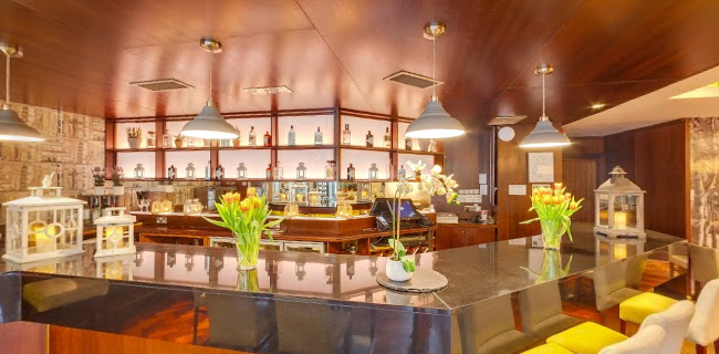 Silken Thomas & Accommodation - Hospitality and gastronomy