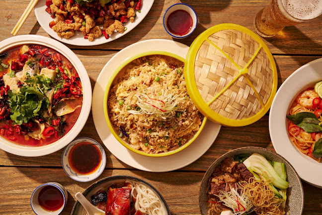 Comentarii opinii despre Nosh 19