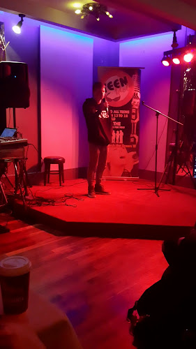 Mount Oval Bar & Restaurant - Cork