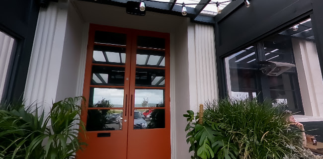 Catalyst Coffee - Beach - Hospitality and gastronomy