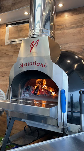 Opinii despre Paddy’s Pizza Pies în Malahide - Hospitality and gastronomy