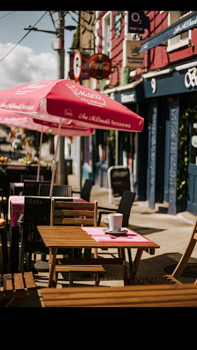 Comentarii opinii despre Ann McDonald's Café, Restaurant & Takeout