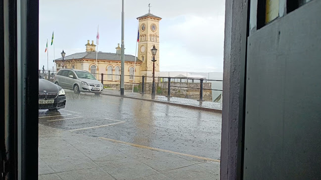 Opinii despre Connie Doolans Bar în Cobh - Hospitality and gastronomy