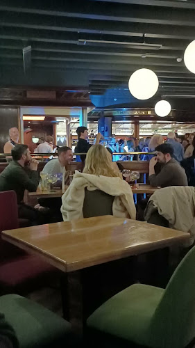 Opinii despre The Courtyard on Sober Lane în Cork - Hospitality and gastronomy