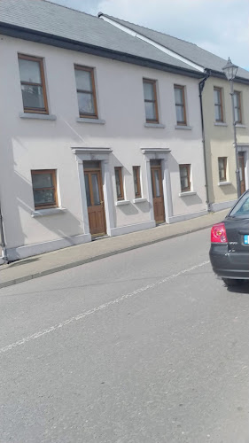 Khan's Pizza Bar and Kebab Takeaway - Hospitality and gastronomy